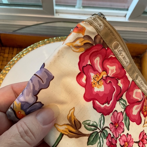 LeSportsac Floral 3-Zippered Bag - Picture 4 of 8